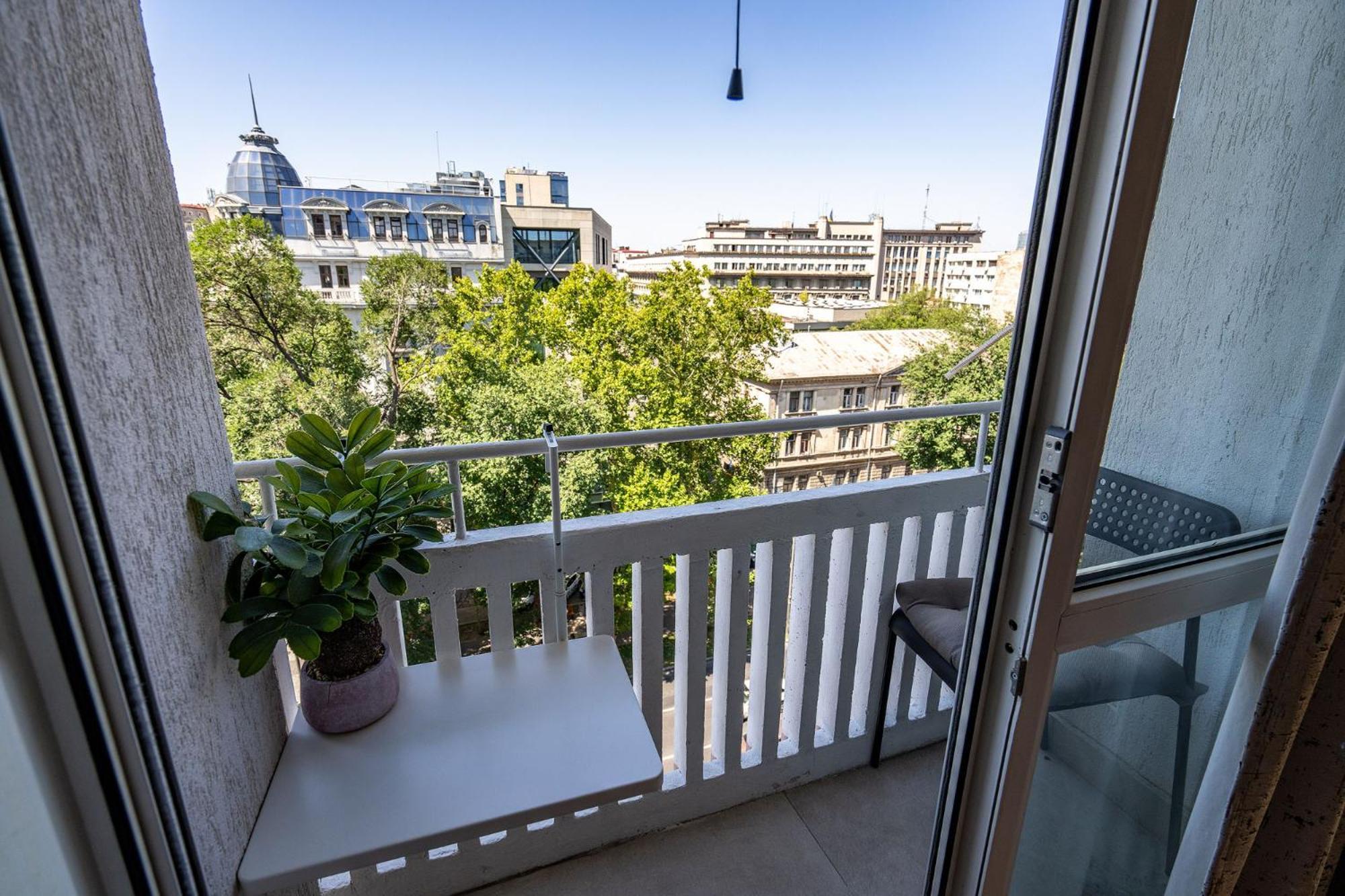 Romana Vibe Elegance In The Heart Of The City 布加勒斯特 外观 照片