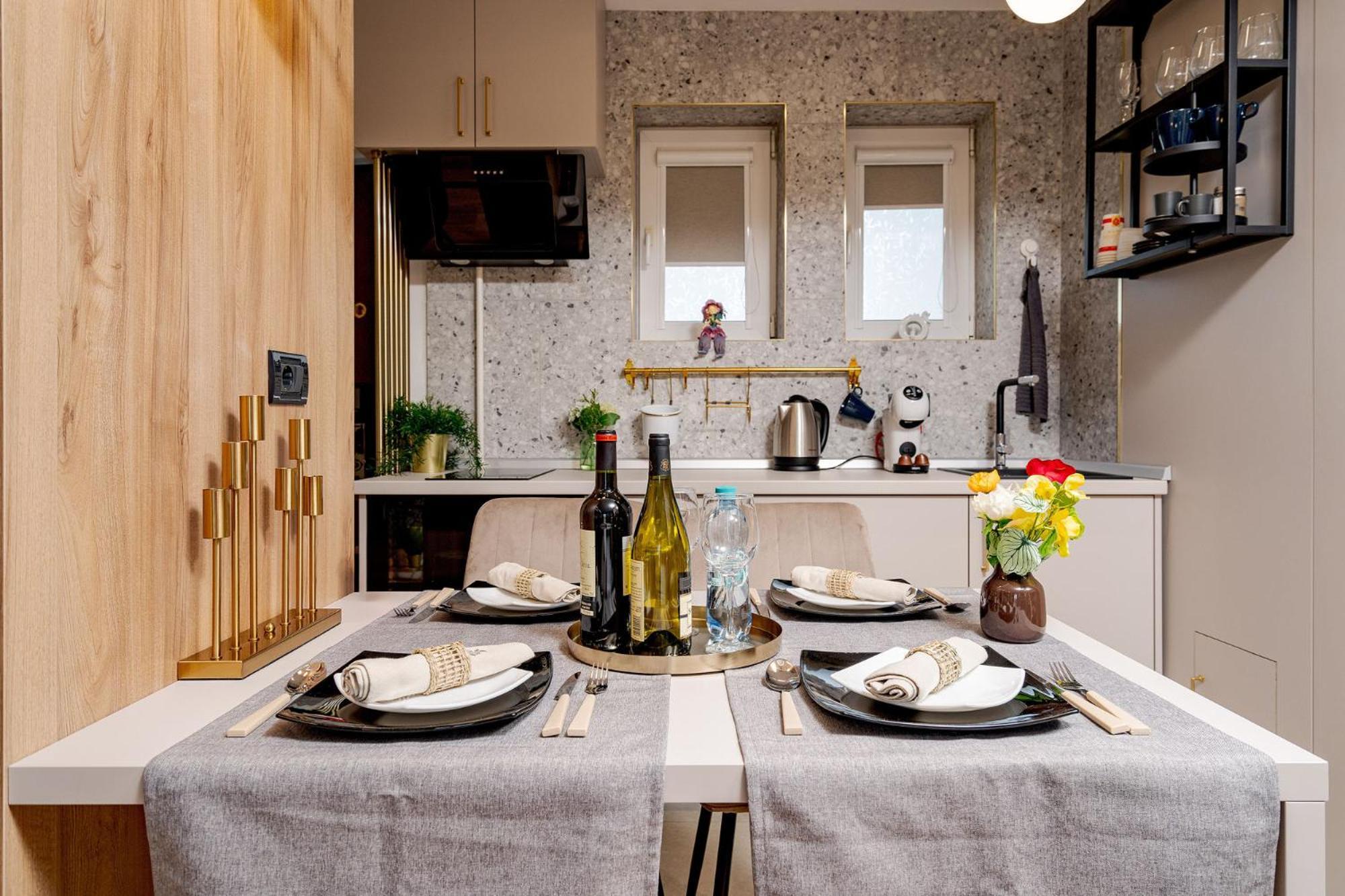 Romana Vibe Elegance In The Heart Of The City 布加勒斯特 外观 照片